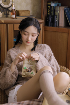 凯瑟琳泽塔琼斯三点